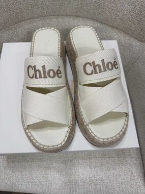 Chloé Brown Leather Slide Sandals